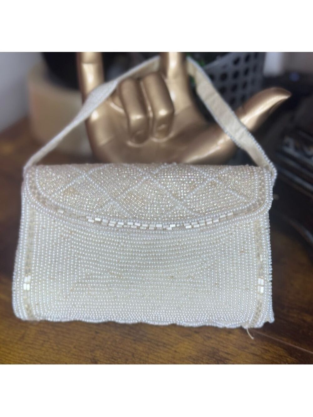 Vintage tiny Beaded purse cream beaded crown snap Vintage Japan - Picture 3 of 15
